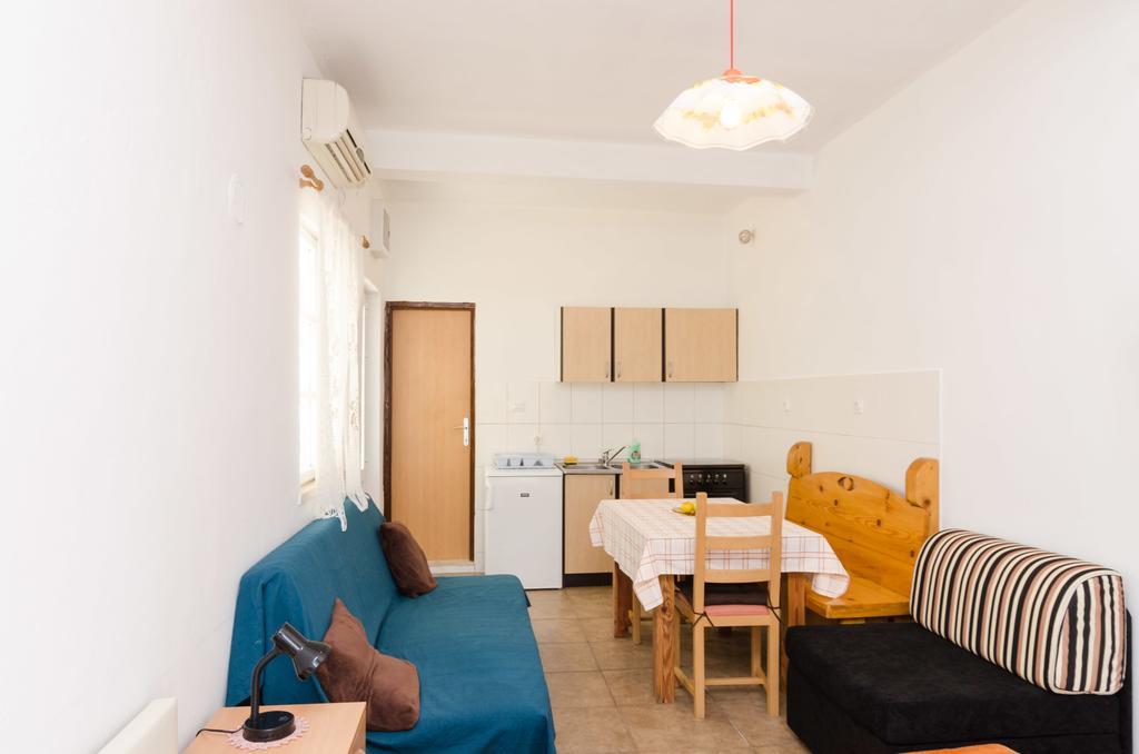 Apartments Felix Babino Polje Eksteriør bilde